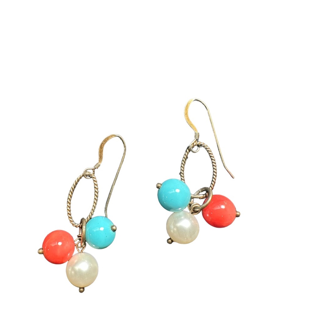 Vintage Drop resin pearl/tri colors earrings. Test as silver